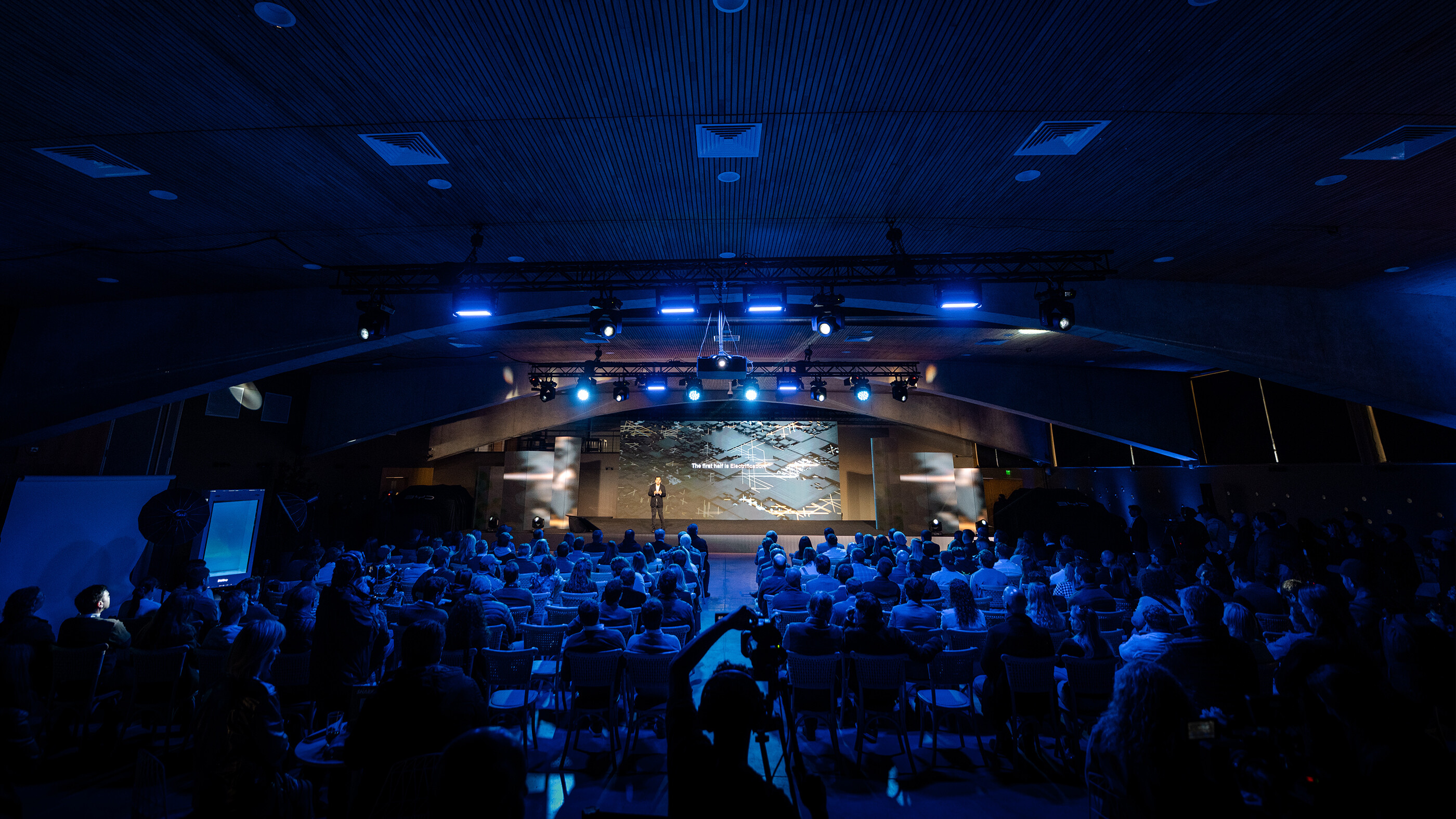 Chile Shark Launch Jose Presentation